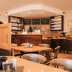 Apartament Convita *